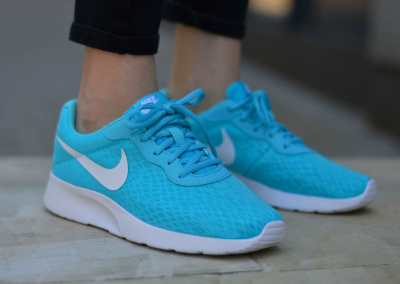 Nike Tanjun BR 833677-410 Nike Tanjun BR 833677-410