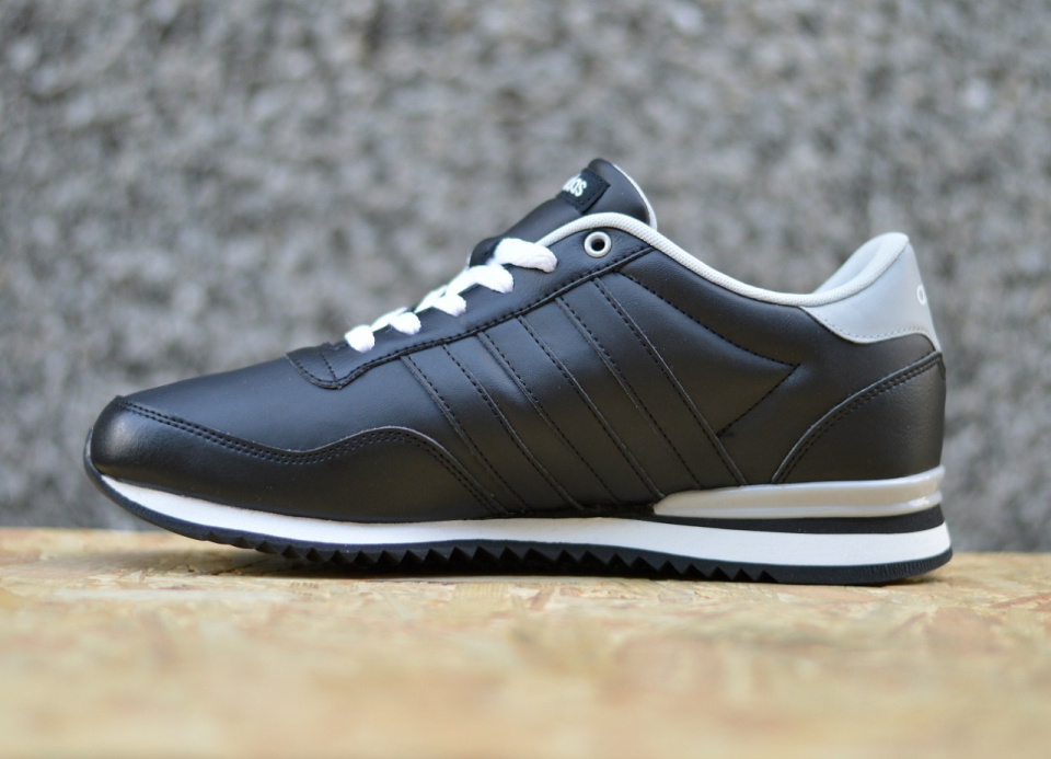 Adidas Jogger CL AW4073 Adidas Jogger CL AW4073
