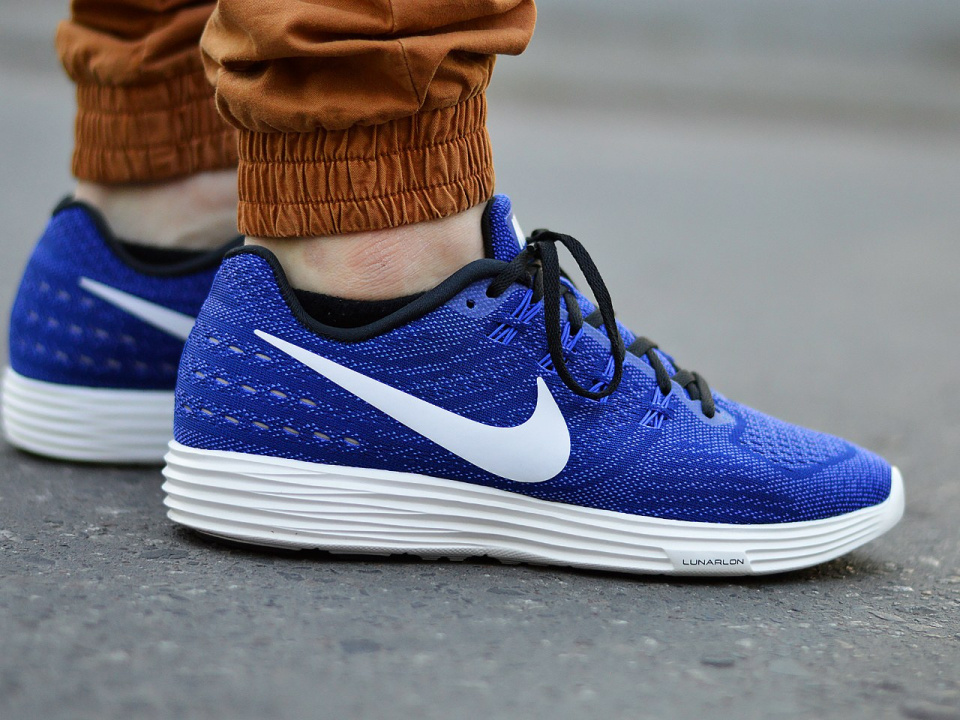 Nike Lunartempo 2 818097-410 Nike Lunartempo 2 818097-410