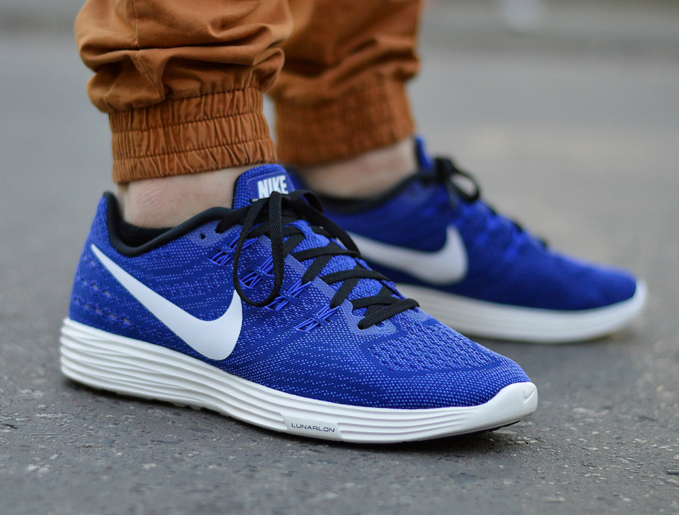 Nike Lunartempo 2 818097-410 Nike Lunartempo 2 818097-410