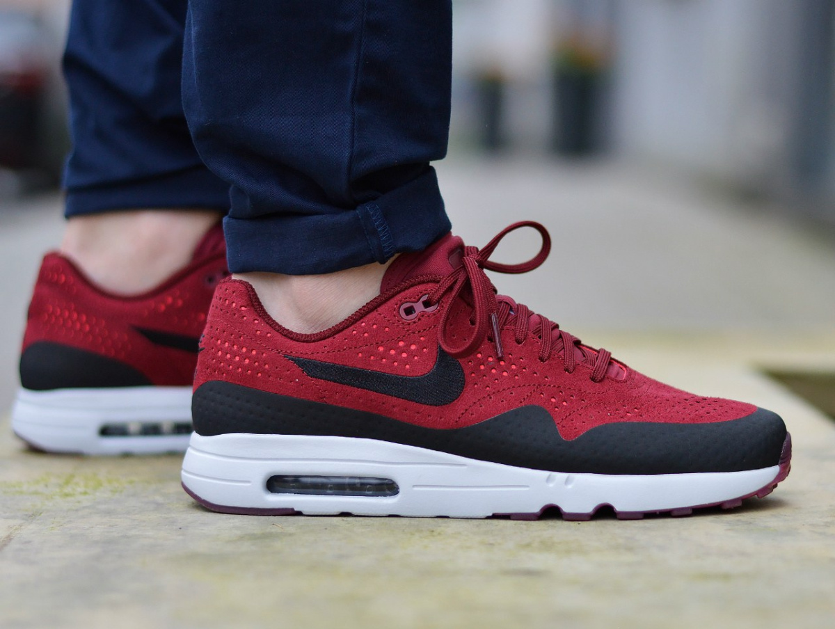 nike air max 1 ultra 2.0 moire black red