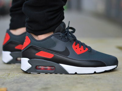 Nike Air Max 90 Ultra 2.0 Essential Nike Air Max 90 Ultra 2.0 Essential