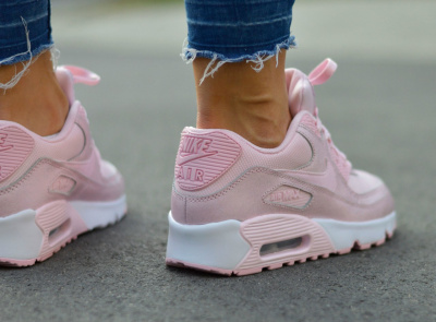 Nike Air Max 90 SE Mesh GS Nike Air Max 90 SE Mesh GS