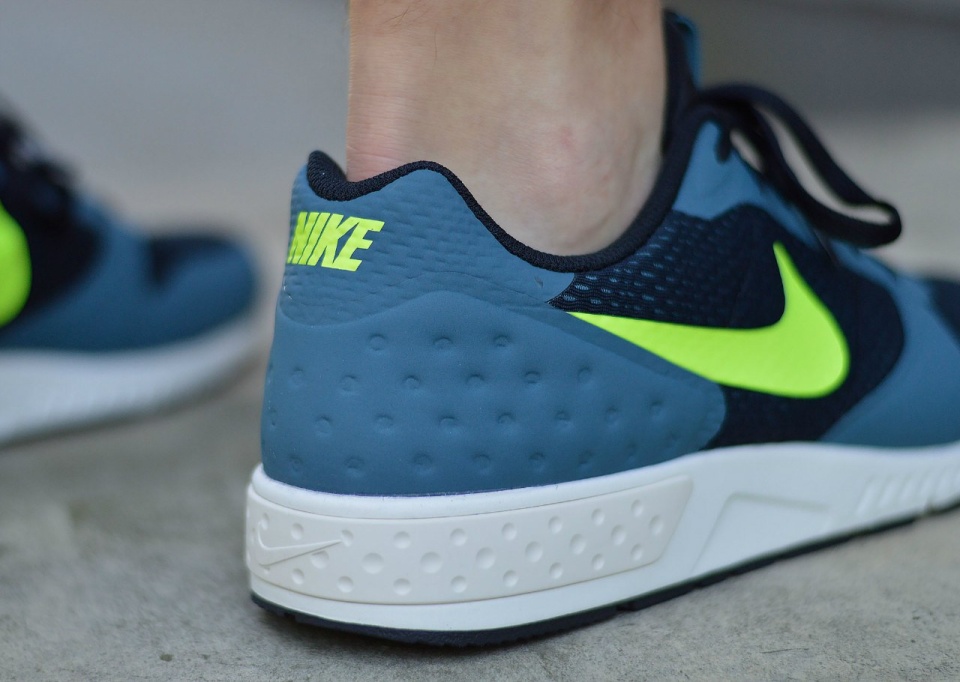 Nike Nightgazer LW SE 902818-002 Nike Nightgazer LW SE 902818-002