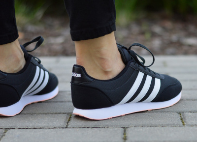 Adidas V Racer 2.0 DB0432 Adidas V Racer 2.0 DB0432