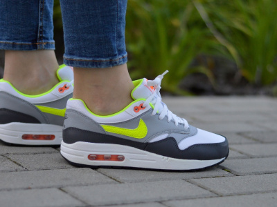 Nike Air Max 1 GS 555766-115 Nike Air Max 1 GS 555766-115