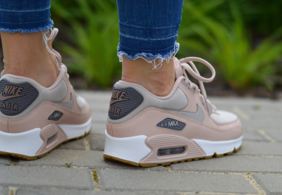 Nike Air Max 90 325213-206 Nike Air Max 90 325213-206