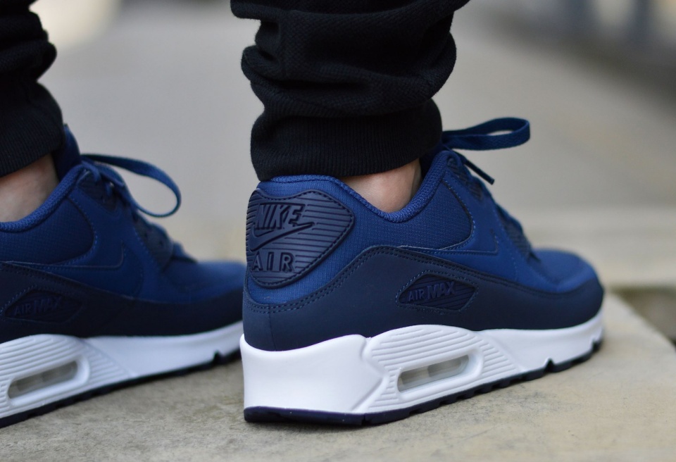 Nike Air Max 90 Essential 537384-427 Nike Air Max 90 Essential 537384-427