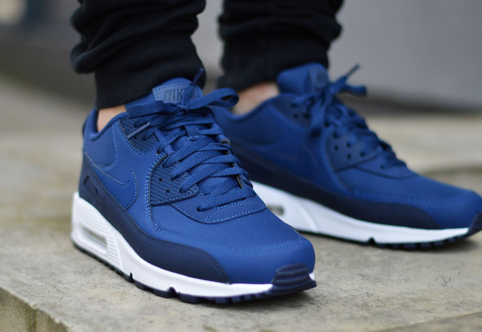 Nike Air Max 90 Essential 537384-427 Nike Air Max 90 Essential 537384-427