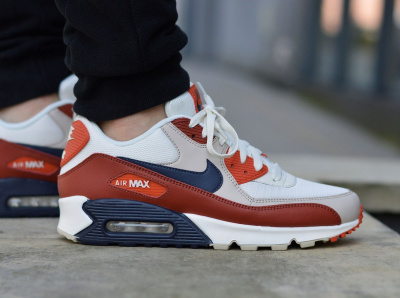 Nike Air Max 90 Essential AJ1285-600 Nike Air Max 90 Essential AJ1285-600