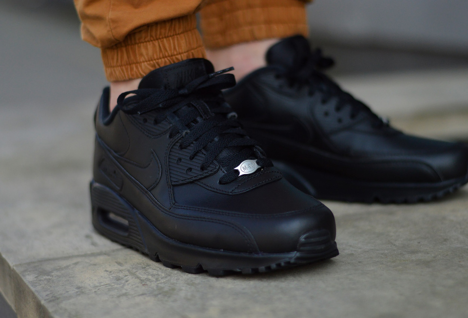 Nike Air Max 90 Leather 302519-001 Nike Air Max 90 Leather 302519-001