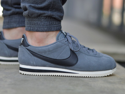 Nike Classic Cortez SE 902801-006 Nike Classic Cortez SE 902801-006