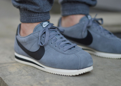 Nike Classic Cortez SE 902801-006 Nike Classic Cortez SE 902801-006