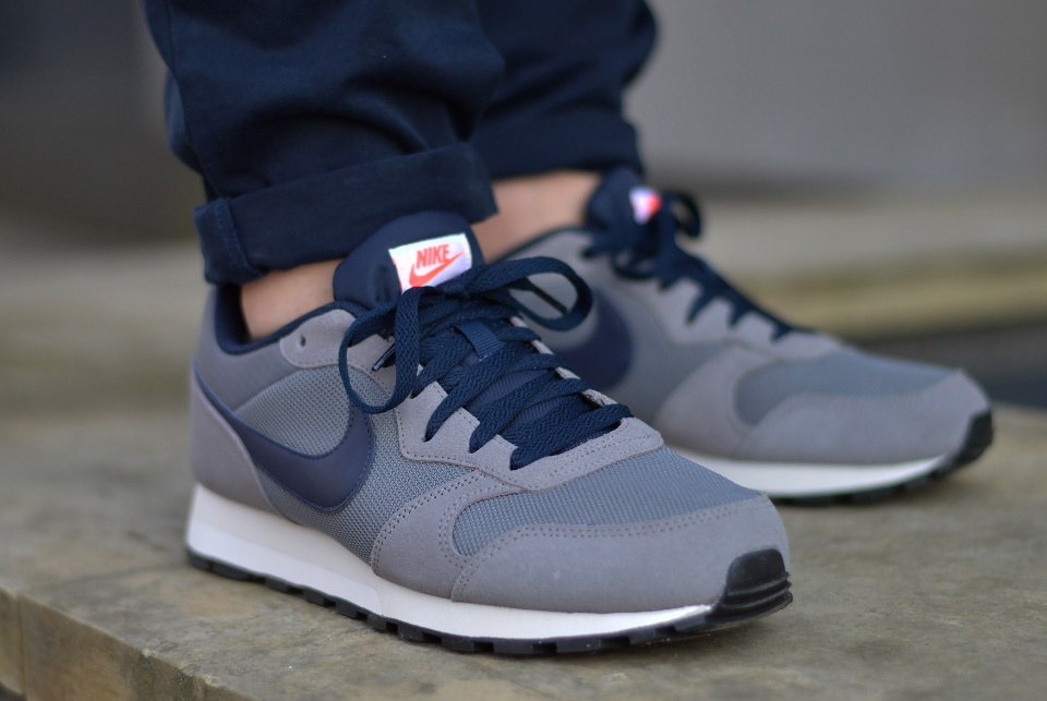 Nike MD Runner 2 749794-007 Nike MD Runner 2 749794-007