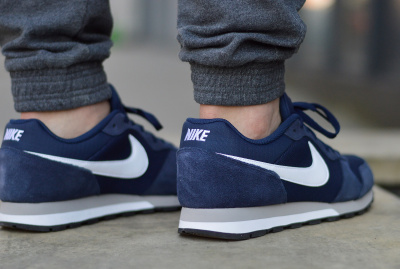 Nike MD Runner 2 749794-410 Nike MD Runner 2 749794-410