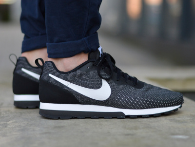 Nike MD Runner 2 Eng Mesh 916774-004 Nike MD Runner 2 Eng Mesh 916774-004