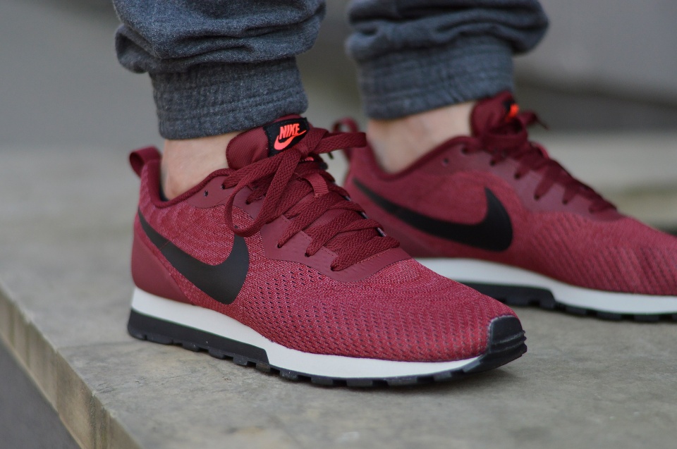 Nike MD Runner 2 Eng Mesh 916774-601 Nike MD Runner 2 Eng Mesh 916774-601