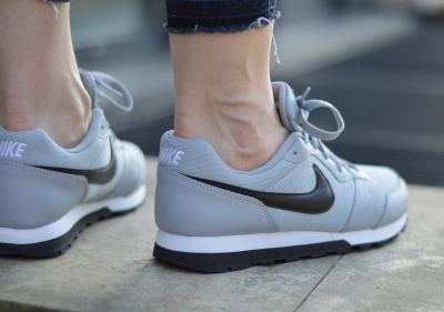 Nike MD Runner 2 GS 807316-003 Nike MD Runner 2 GS 807316-003