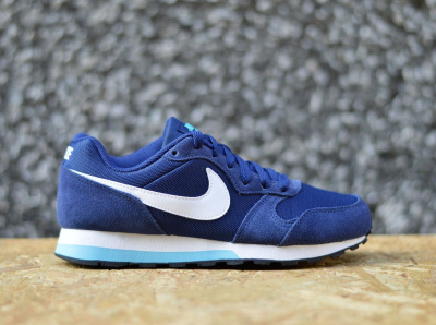 Nike MD Runner 2 GS 807319-403 Nike MD Runner 2 GS 807319-403