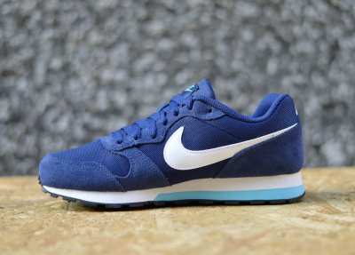 Nike MD Runner 2 GS 807319-403 Nike MD Runner 2 GS 807319-403