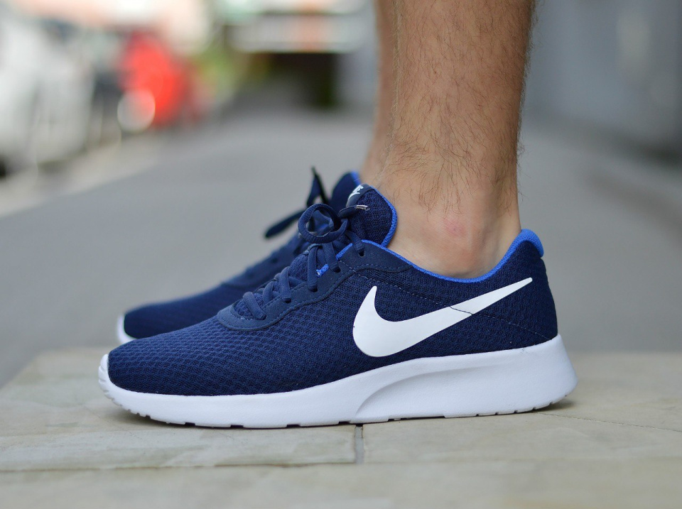 Nike Tanjun 812654-414 Nike Tanjun 812654-414