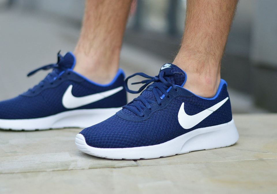 Nike Tanjun 812654-414 Nike Tanjun 812654-414