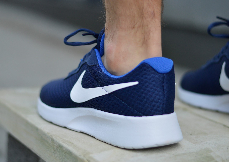 Nike Tanjun 812654-414 Nike Tanjun 812654-414
