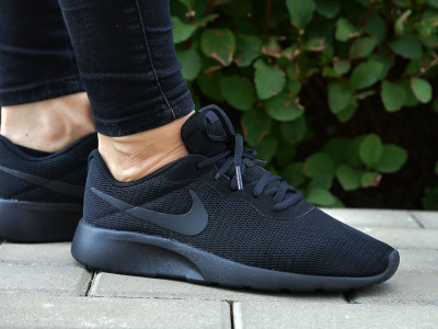 Nike Tanjun GS 818381-001 Nike Tanjun GS 818381-001