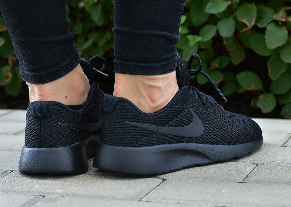 Nike Tanjun GS 818381-001 Nike Tanjun GS 818381-001