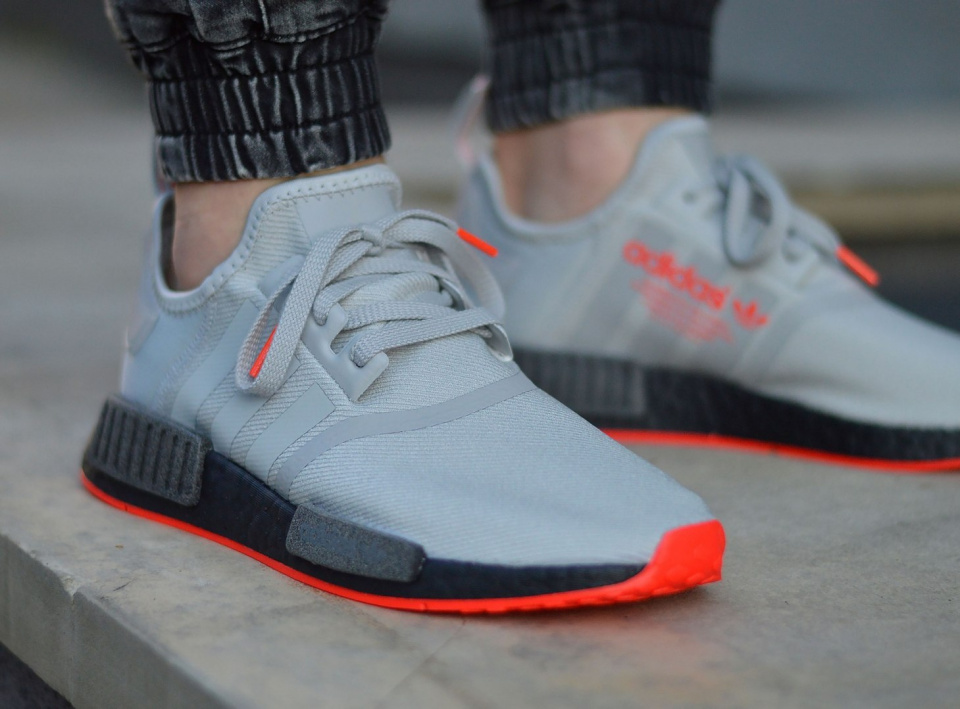 Adidas NMD R1 F35882 Adidas NMD R1 F35882