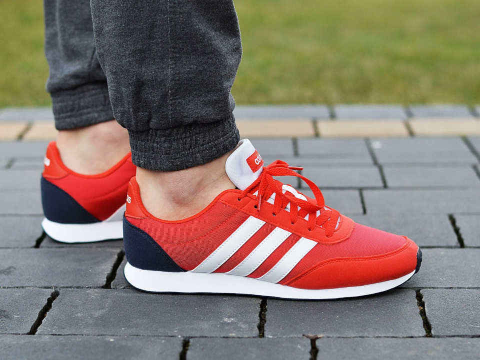 Adidas V Racer 2.0 DB0430 Adidas V Racer 2.0 DB0430