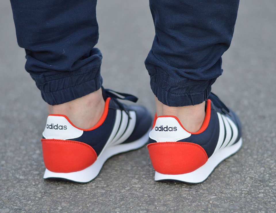 Adidas V Racer 2.0 EG9914 Adidas V Racer 2.0 EG9914