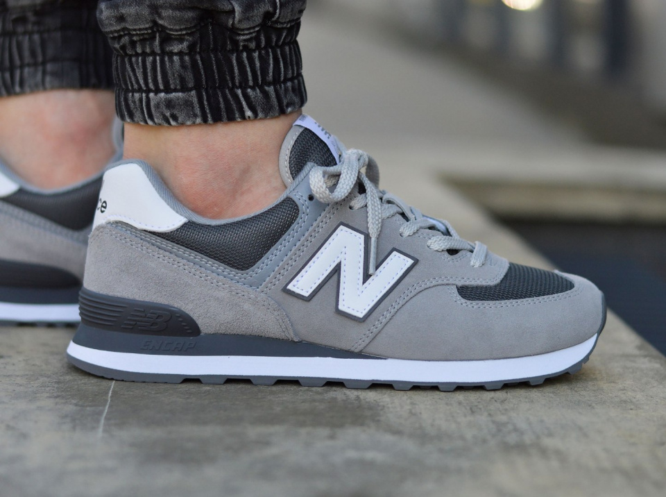 New Balance ML574EST New Balance ML574EST