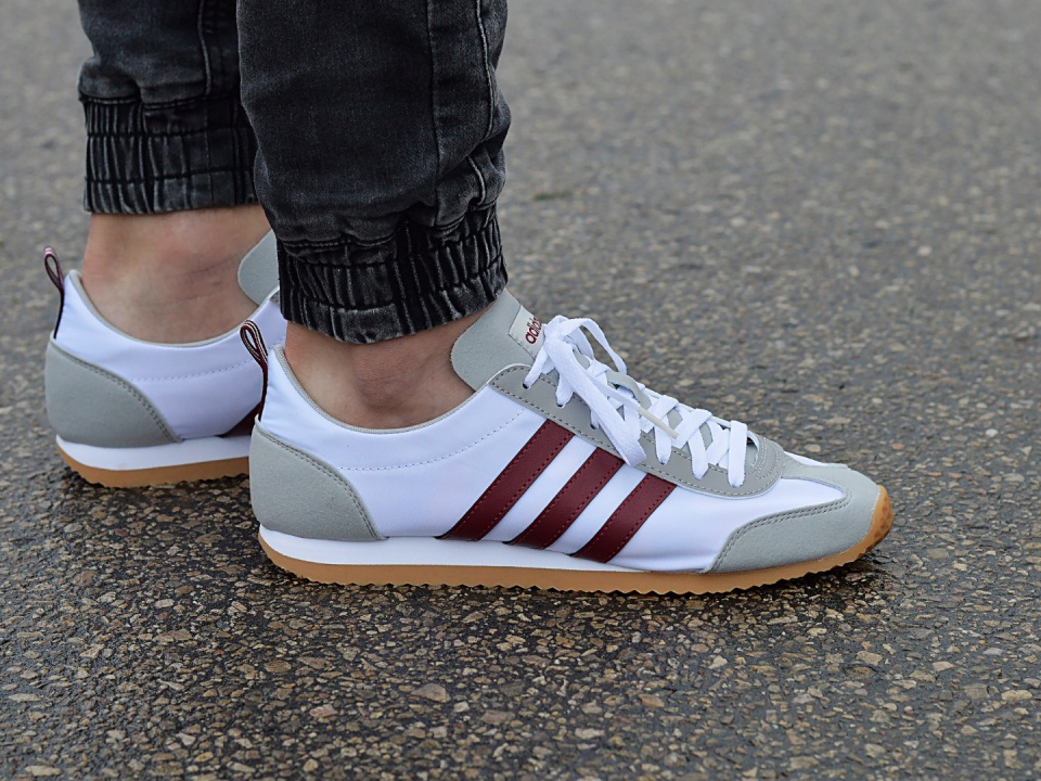 Adidas VS JOG FX0092 Adidas VS JOG FX0092