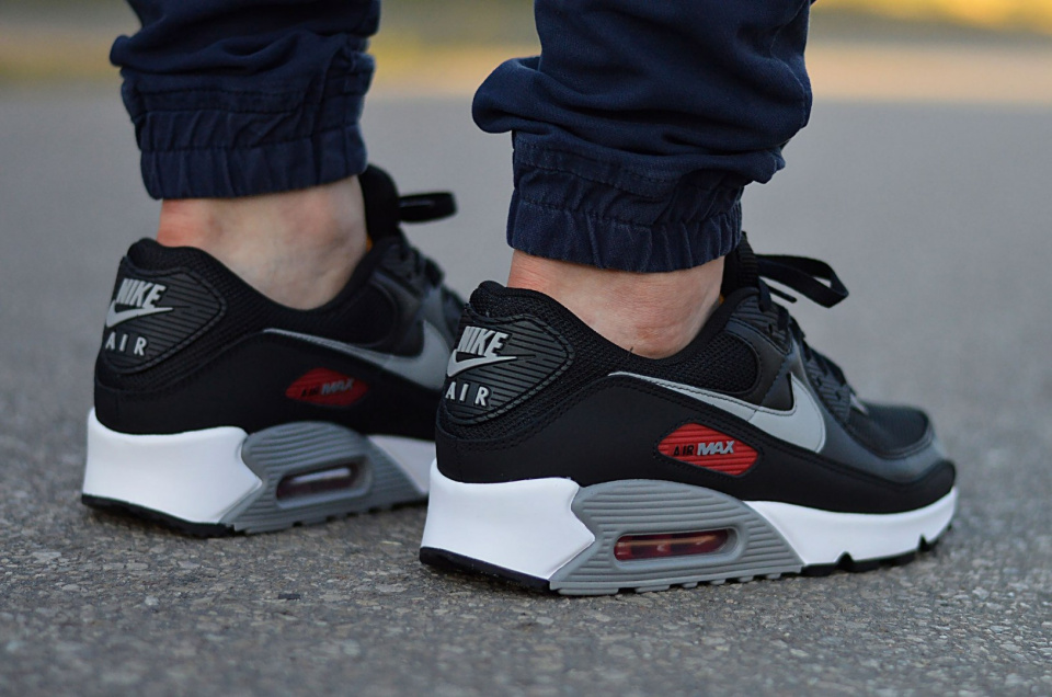 Nike Air Max 90 CW7481-002 Nike Air Max 90 CW7481-002