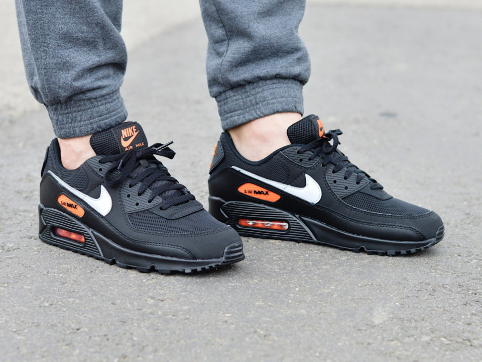 Nike Air Max 90 DJ6881-001 Nike Air Max 90 DJ6881-001