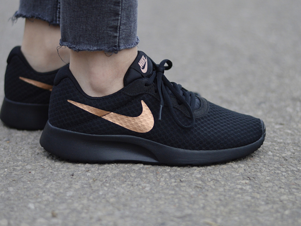 Nike Tanjun 812655-005 Nike Tanjun 812655-005