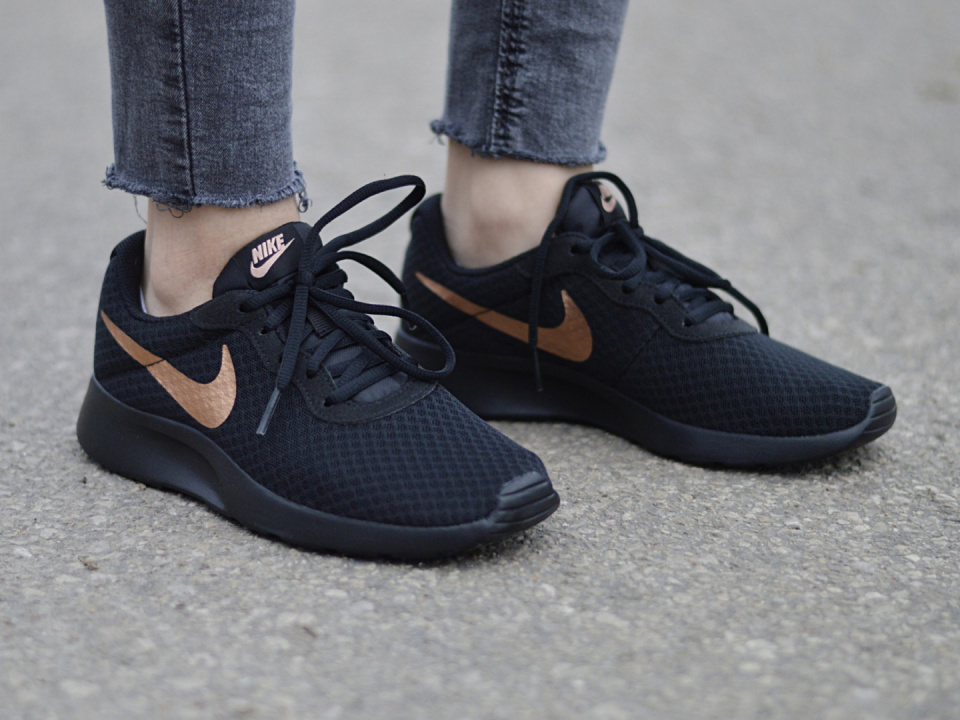 Nike Tanjun 812655-005 Nike Tanjun 812655-005