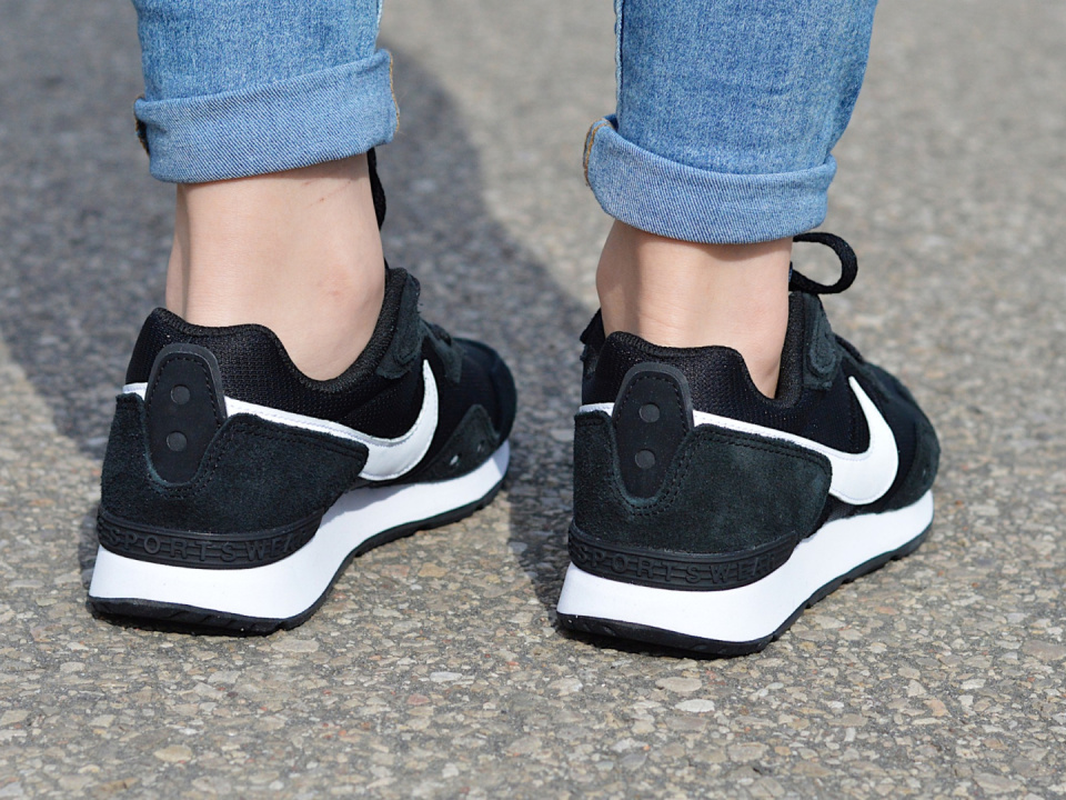 Nike Venture Runner CK2948-001 Nike Venture Runner CK2948-001