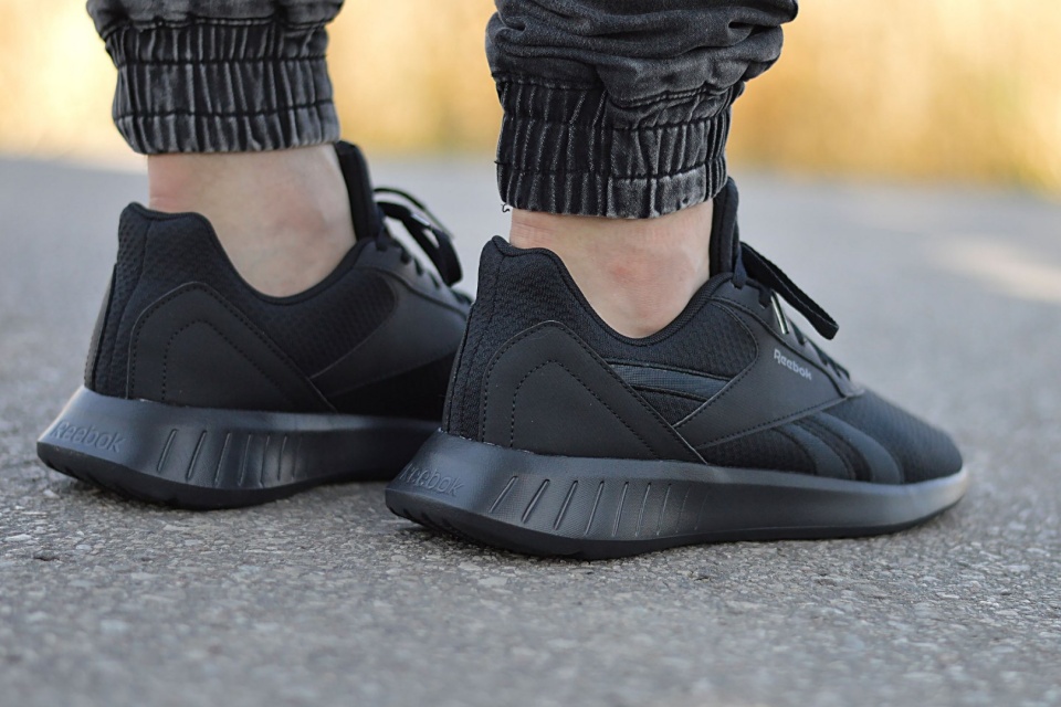 Reebok Lite 2.0 FW8025 Reebok Lite 2.0 FW8025