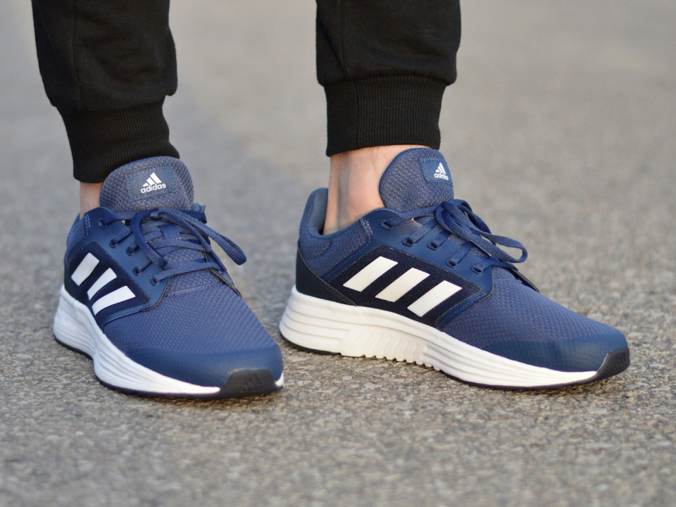 Adidas Galaxy 5 FW5705 Adidas Galaxy 5 FW5705