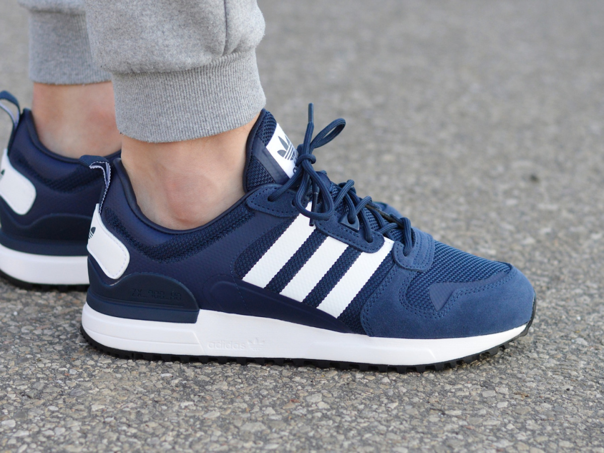 Adidas ZX 700 HD FY1102