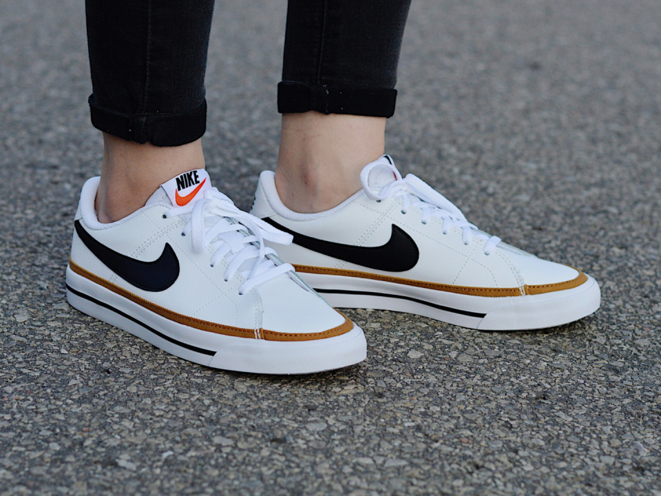 Nike Court Legacy GS DA5380-102 Nike Court Legacy GS DA5380-102