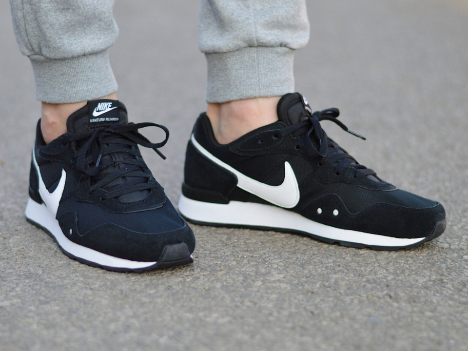 Nike Venture Runner CK2944-002 Nike Venture Runner CK2944-002