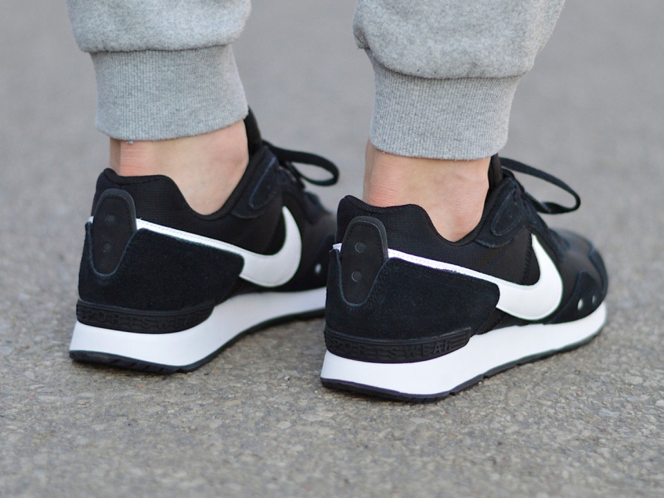 Nike Venture Runner CK2944-002 Nike Venture Runner CK2944-002
