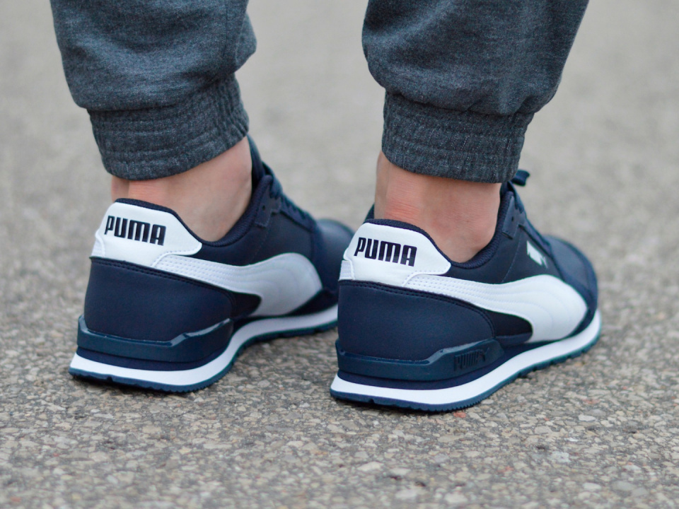 Puma ST RUNNER v3 NL 384857 02 Puma ST RUNNER v3 NL 384857 02