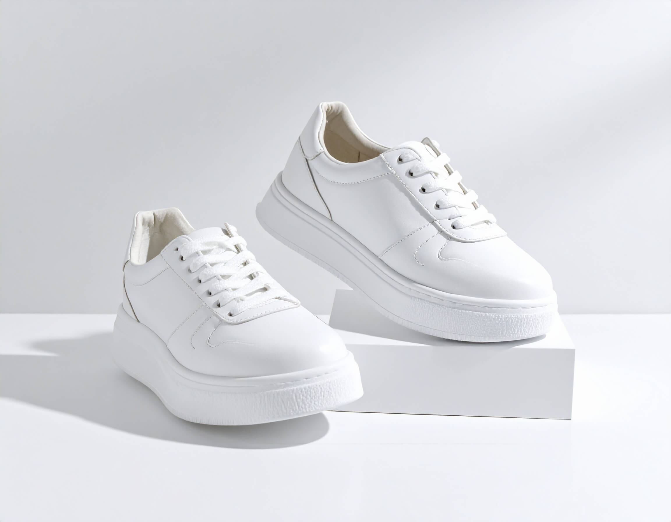 Sneakersy na grubej podeszwie